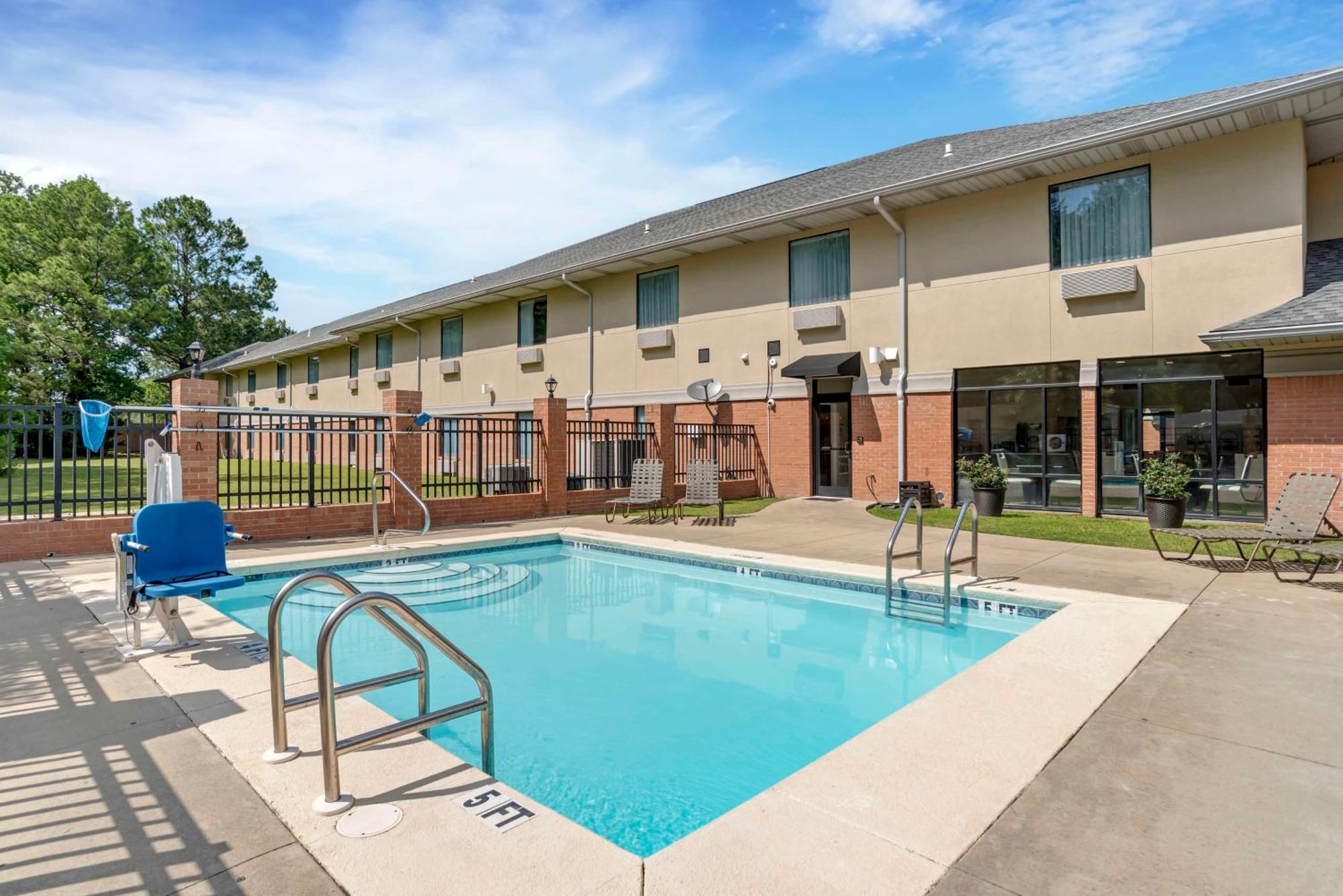 Best Western Plus Two Rivers Hotel & Suites Demopolis Eksteriør bilde