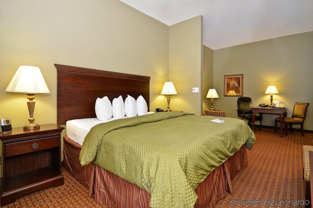 Best Western Plus Two Rivers Hotel & Suites Demopolis Rom bilde